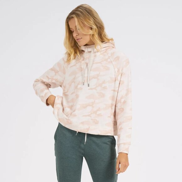 Vuori Bisque Camo Beach Hoodie (Medium) - Picture 3 of 6